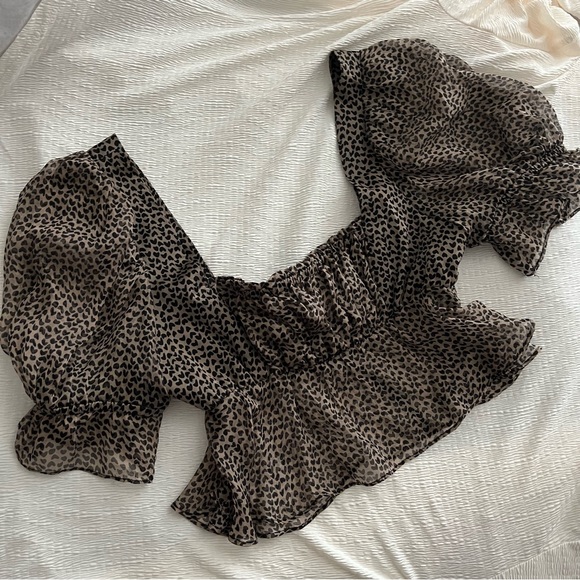 STONE COLD FOX ARCHIVE SALE LULU HEART PRINT BLOUSE - Picture 2 of 5